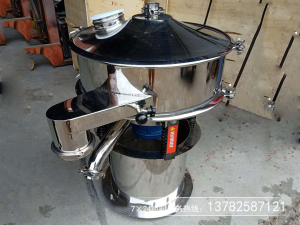 不用擔心石墨粉的篩分和除雜。你擔心好色APP先生下载三元振動篩