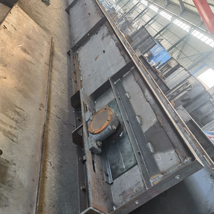 汙水處理輸送機-刮板輸送機-烘幹汙泥刮板機廠家定做形式多樣